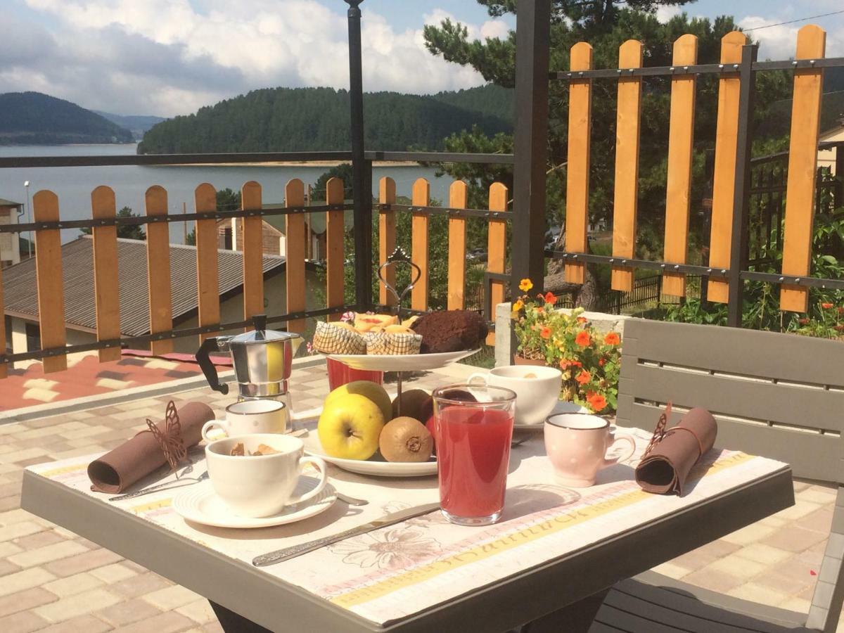 A Due Passi Bed & Breakfast Lorica Dış mekan fotoğraf