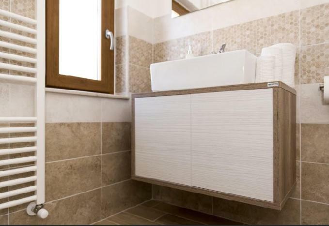 A Due Passi Bed & Breakfast Lorica Dış mekan fotoğraf